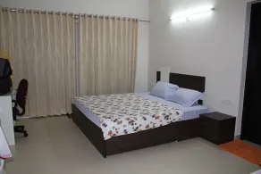 Cochin Luxury Apartment Backwater facing 4 BRK Marine Drive - Image 4