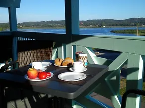 Bellissimo appartamento con vista diretta sul Lago Neuensien - Image 5