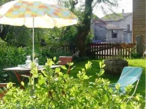 Gîte chaleureux entre festivals, nature et confort avec wifi à Jullianges - Image 5