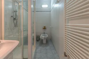 CASA IRIS - Comfort and the Sea Just Steps Away - Image 3