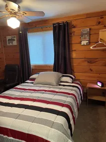 Family Fun 3 Bedroom Cabin - Image 5