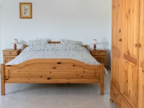 Serene Retreat in El Ràfol - Image 5
