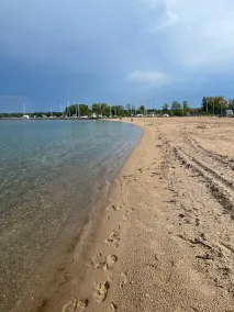 Luxuriöses Haus im Herzen des Leelanau Weinanbaugebiets, EIN BLOCK VOM STRAND! - Image 5