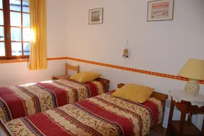 Maison de Campagne au Milieu de la Garrigue - Image 2