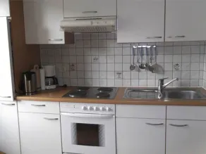Klassisk dobbeltværelse uden balkon Nr. 9 - Hotel Garni Stabauer - Image 5