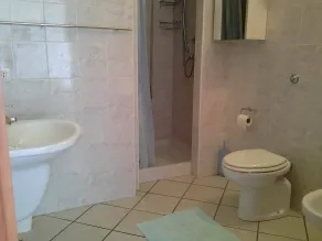 WOHNUNG MIT MEERBLICK, MIT RESERVIERTEM PARKPLATZ - Image 3