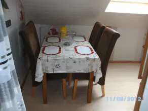 The apartment is located in a quiet residential area the A7 A44 + A49 to whom. Min. From  - Image 5