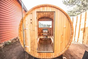 Minuscule cabine de sauna avec vue sur la montagne sur 1,5 hectares dans la forêt nationale de Coconino - Image 2
