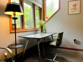 SunnyPeace Modern Home Stay - Image 5
