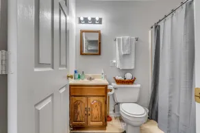 Peaceful and Private Suite near Mary Washington - Image 5