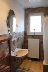Nice, large apartment for 6 people, outside, pets welcome - Image 3