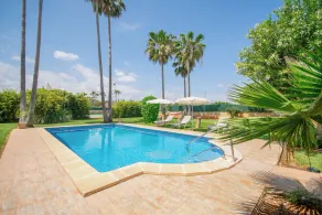 Quiet finca close to the beach for 7 people with pool, barbecue, very well-kept garden - Image 5