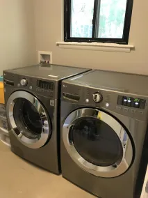 Whirlpool, Spielzimmer, Pool, zentrale Klimaanlage, Kabel, kostenloses WLAN, Tennis im See - Image 2