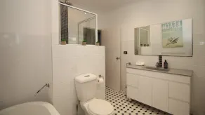 Tamarinds Beach House - Image 3