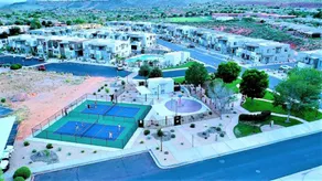 Town Center Resort - Image 2