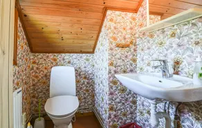 Cozy Home In Vänersborg With Wifi - Image 5