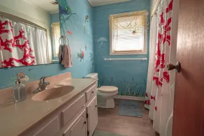 Secluded Beachwalk House - Great Layout for Families and Groups! Pet Friendly. - Image 5