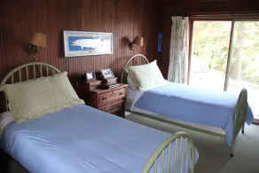 HGTV FEATURE île privée de 8 acres, court de tennis, hangar à bateaux, kayaks, - Image 4