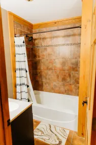 Newly remodeled home - Image 5