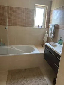 Villa with private pool - Image 3