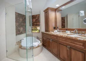 New! Arrowhead Estate | 2 Master Suites | Shuttle | Pool & Hot Tub Access - Image 3