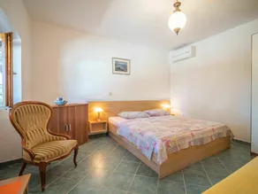 Lovely apartment for 6 people with WIFI, A/C, TV, terrace and pets allowed - Image 3