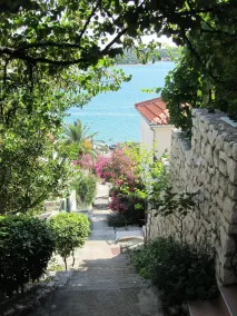 Appartement de luxe avec vue panoramique sur la mer à Tisno, à seulement 100 pas de la mer - Image 4