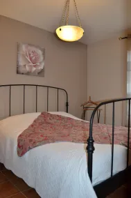 Belle maison avec piscine privée à débordement chauffée à 16 km d’Uzes - Image 4