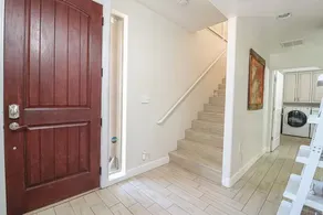 3 Master Suites, Great Views and Minutes to Lake Powell - Image 2