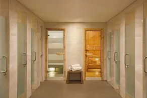 MCollection - Modern City Stay Near Manila Bay's Attractions - Image 3