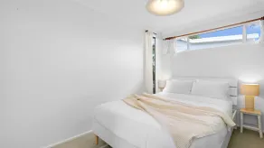 Vincentia Beach Bungalow Your Coastal Escape - Image 5