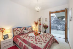 Vista d'Oro Ulivo Apt. 4, Perledo, Italy - Image 3