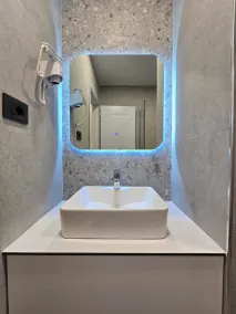 Hotel Azure - Image 2