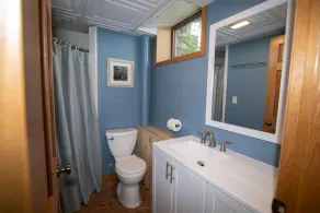 Spacious, secluded sanctuary!  Very clean!  5 Queen Beds!  Wildlife viewing. - Image 5