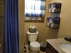 LAKE SHELBYVILLE  COTTAGE MINUTES FROM BOATING, HUNTING, AND FISHING,  Sleeps 2 - Image 5