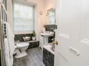 The Bolt Hole - Image 4