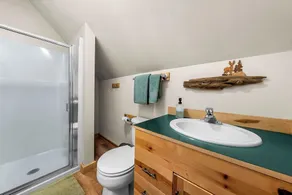 Herrlicher Blick auf den Fluss, Platz für 8 Gäste, 3 Schlafzimmer, 3 1/2 Bäder und Whirlpool - Image 4
