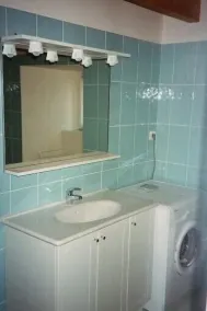 House: barn facing a castle in unspoilt countryside - Image 2