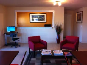 Kenedy Country Inn - Image 2