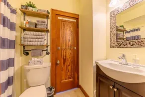 Full Kitchen|Garage|Winter Monthly Rates - Image 4