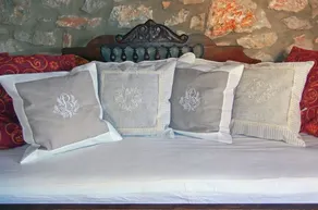 Villa with sea view and pool, beach in walking distance - Image 5