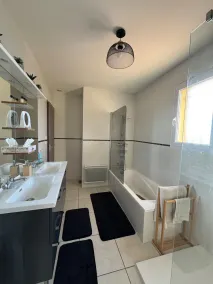FULLY AIR-CONDITIONED, COMFORTABLE HOUSE WITH PRIVATE POOL - Image 5