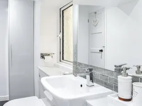 Alojamiento de 3 habitaciones en Stanhope - Image 4