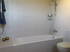 apartamento para 4 personas con amplio salón, cocina abierta, gran terraza - Image 4