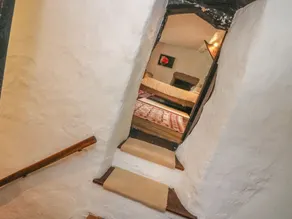 Hole Farm - Image 2