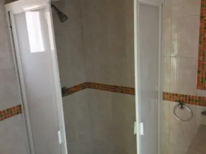 Apartamento com 2 quartos e 1 banheiro - Image 3
