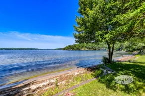Modern 5 bdrm, 5 bath cottage on Lake Rosseau! - Image 5