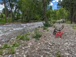 2Bed2Bath with Creek and Open Spaces - Image 5