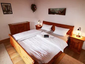 St Lukas Apartments - Image 4