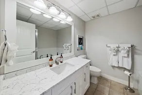 Luxury Beachfront Penthouse Suite. Approved for short-term rentals. - Image 2